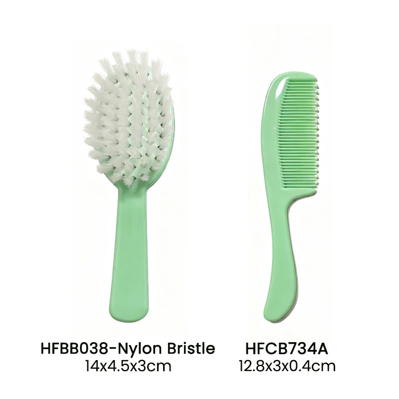 Cepillo de pl&aacute;stico colorido para beb&eacute;s y ni&ntilde;os con varias cerdas