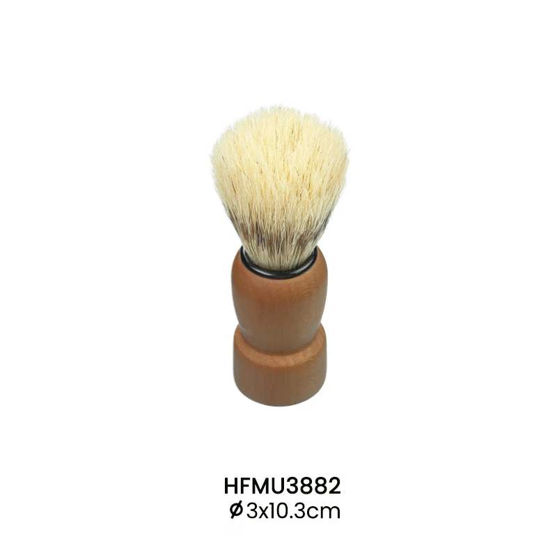 Set para el cuidado de la barba: cepillo para barba con cerdas de jabal&iacute;, brocha de afeitar y peine