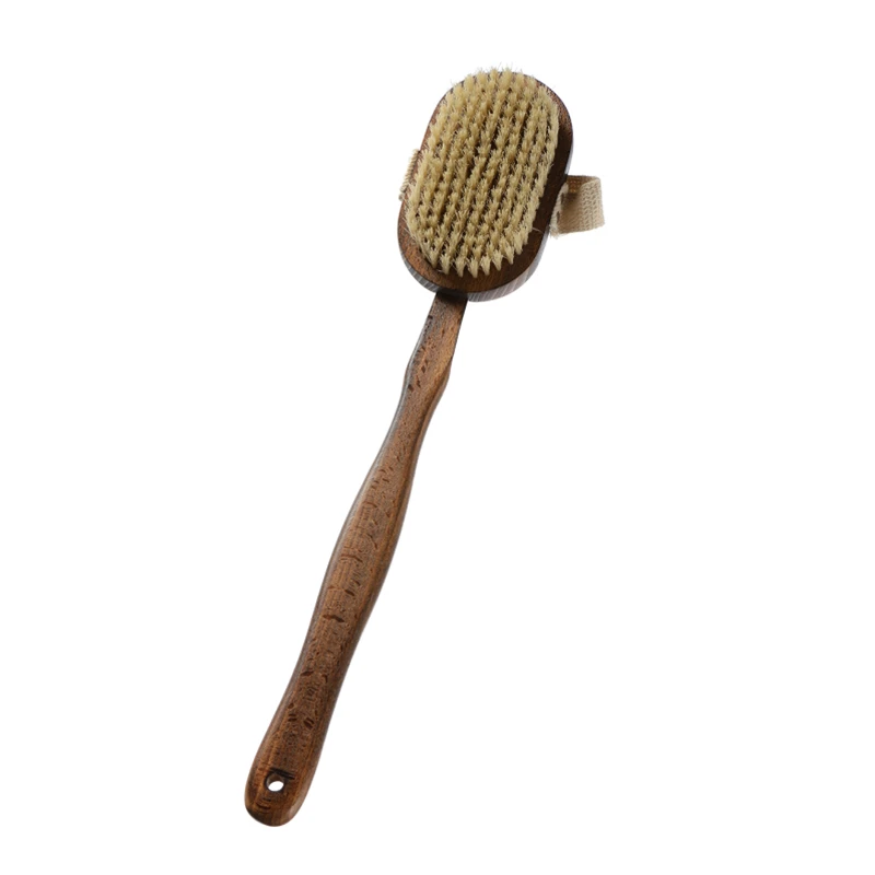 Cepillo de ba&ntilde;o de madera desmontable de color oscuro con mango largo