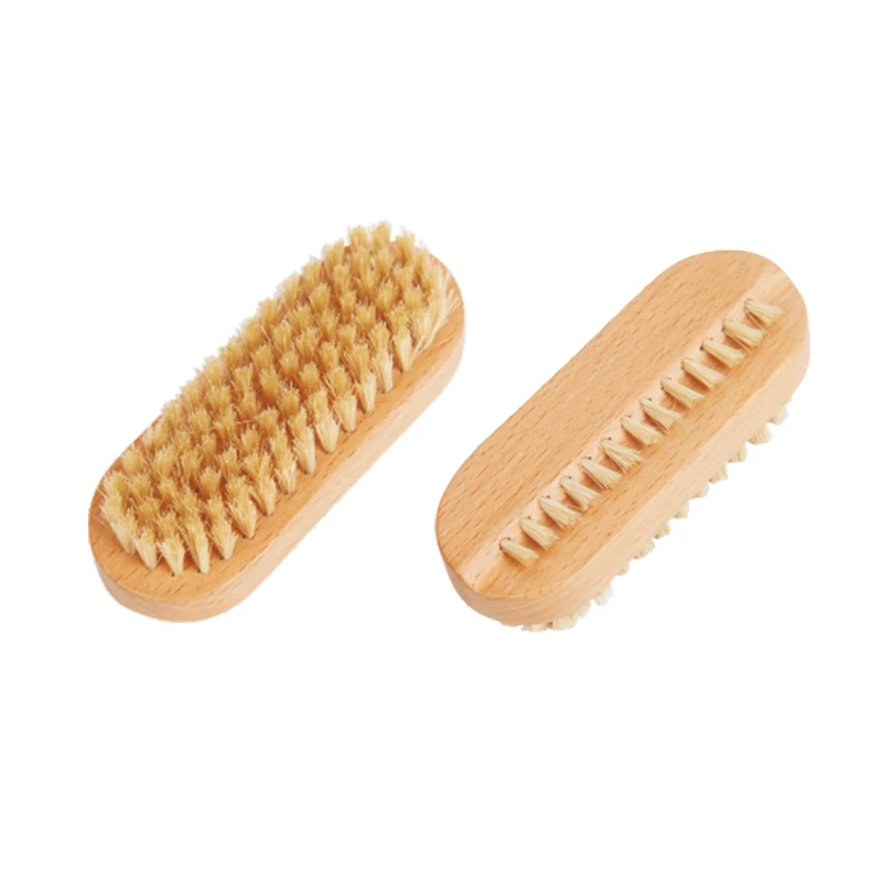 Cepillo de u&ntilde;as para limpiar la suciedad debajo de las u&ntilde;as con diferentes cerdas