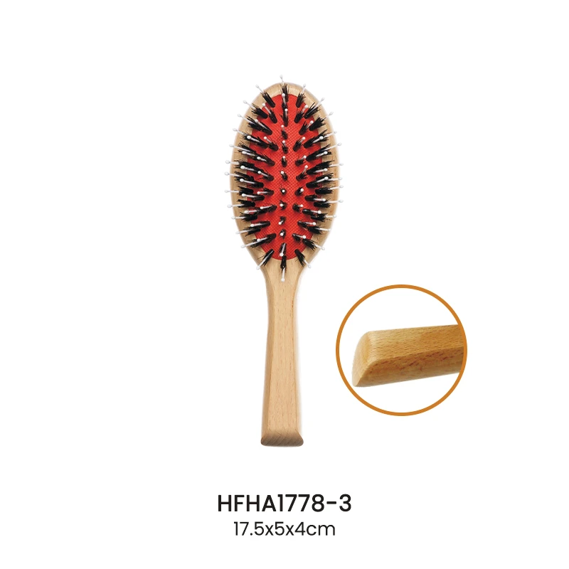 Cepillo de pelo con coj&iacute;n ovalado de madera de haya natural con coj&iacute;n rojo