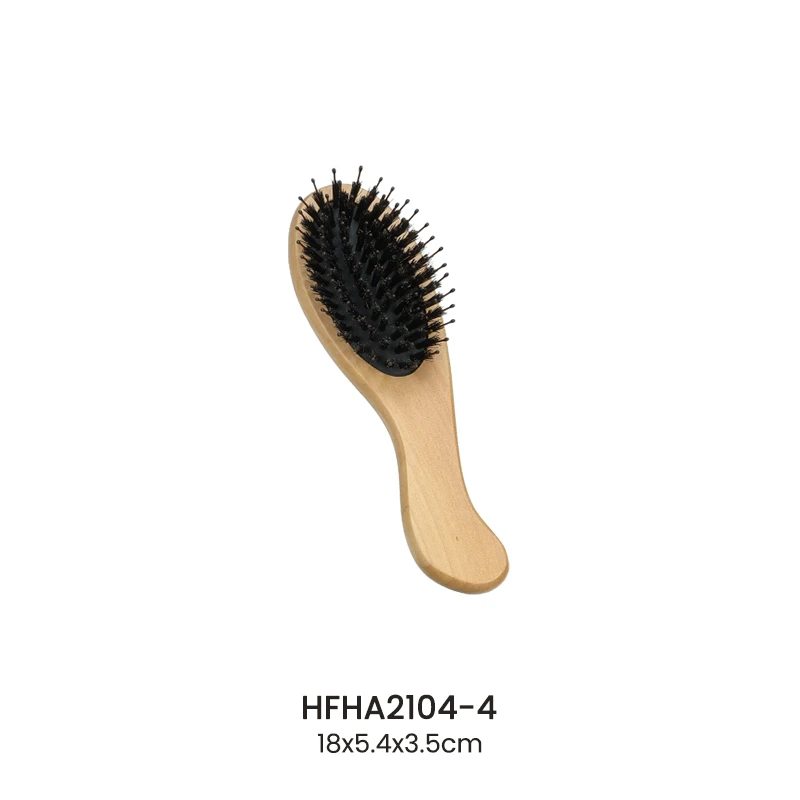 Cepillo de pelo ergon&oacute;mico de madera Schima Superba con mango curvo